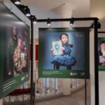 В круглом зале музейно-выставочного комплекса открылась патриотическая фотовыставка «Дети Героев»