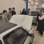 Студенты Подмосковного политеха подготовили автомобиль к отправке в зону СВО