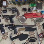 В Дмитрове полицейские раскрыли кражу оружия, обнаружив при этом крупный арсенал и партию наркотиков