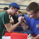 В Дмитровском  техникуме прошло открытие парты Героя и соревнования «Гвардейская машина»